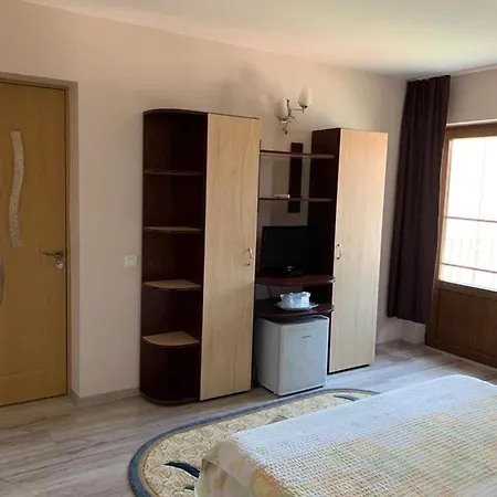 Гостевой дом Corina 3*