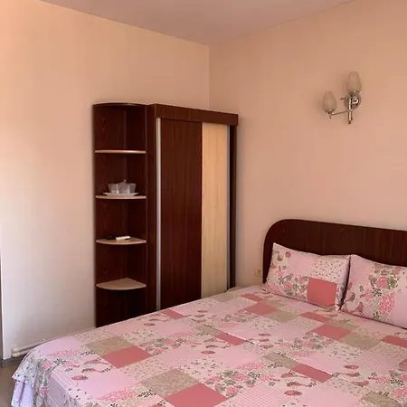 Corina Гостевой дом 3*